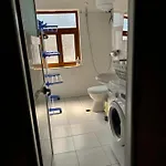 Borbardha Dhe 7 Xhuxhat Appartement