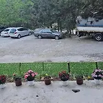 Appartement Borbardha Dhe 7 Xhuxhat