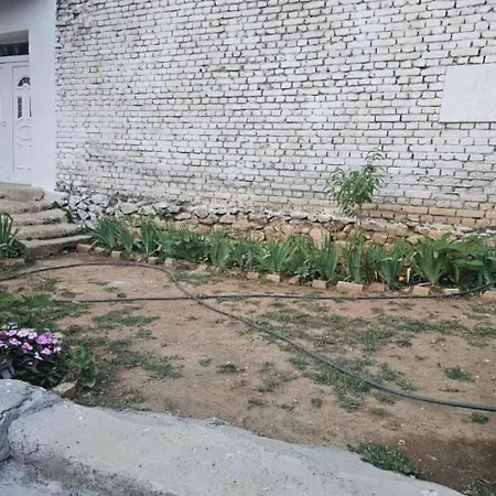 Daire Borbardha Dhe 7 Xhuxhat Tropoje