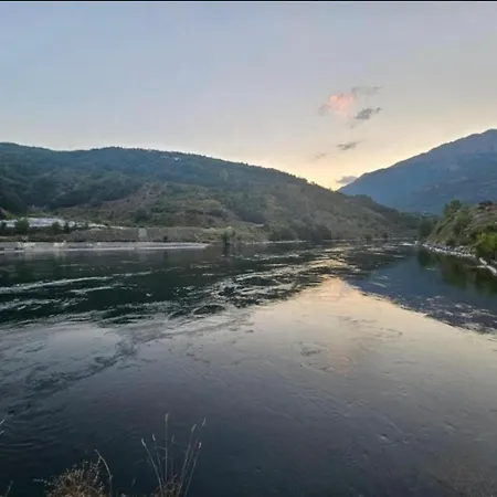 Borbardha Dhe 7 Xhuxhat * Tropoje