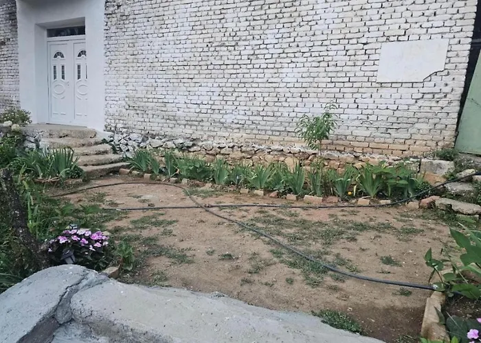 Daire Borbardha Dhe 7 Xhuxhat Tropoje